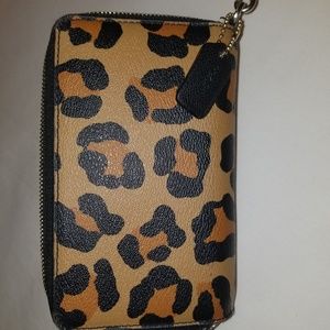Leopard Wristlet